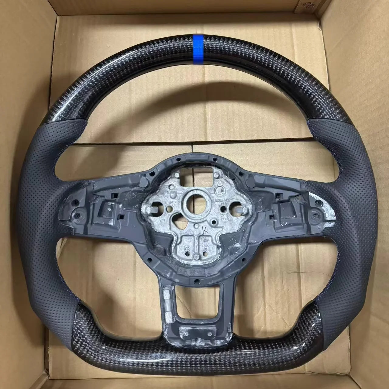 Volante Carbono Cuero/Alcantara para VW Golf 7 / GTI / R