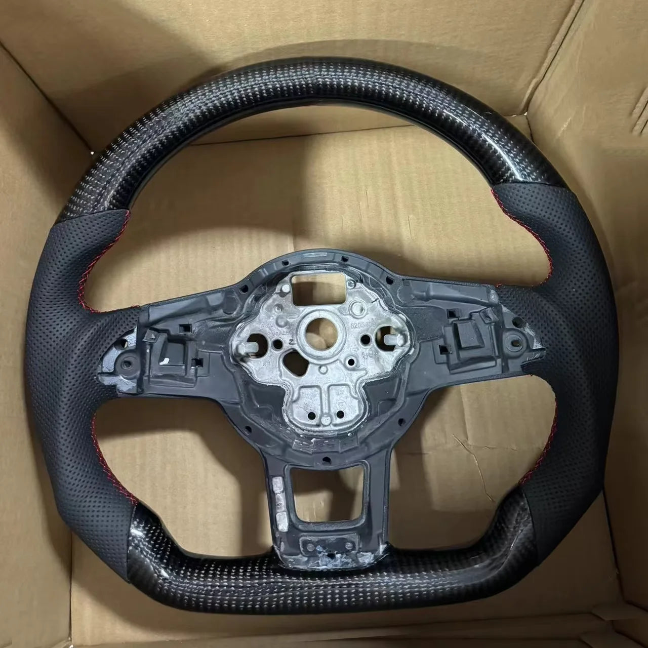 Volante Carbono Cuero/Alcantara para VW Golf 7 / GTI / R